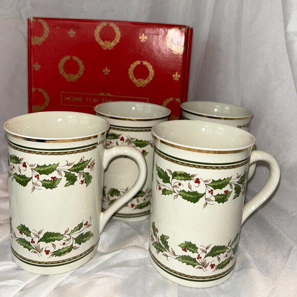 Konitz "Christmas Holly" Mugs - Picture 6 of 8